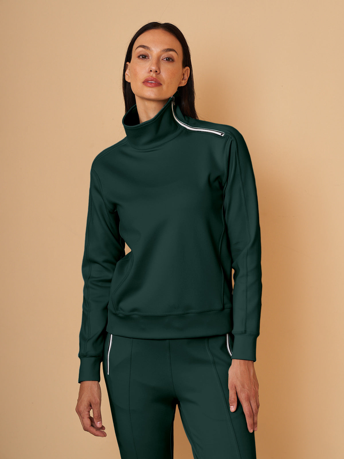 More Than Basic Irregular Collar Golf Sweatshirt