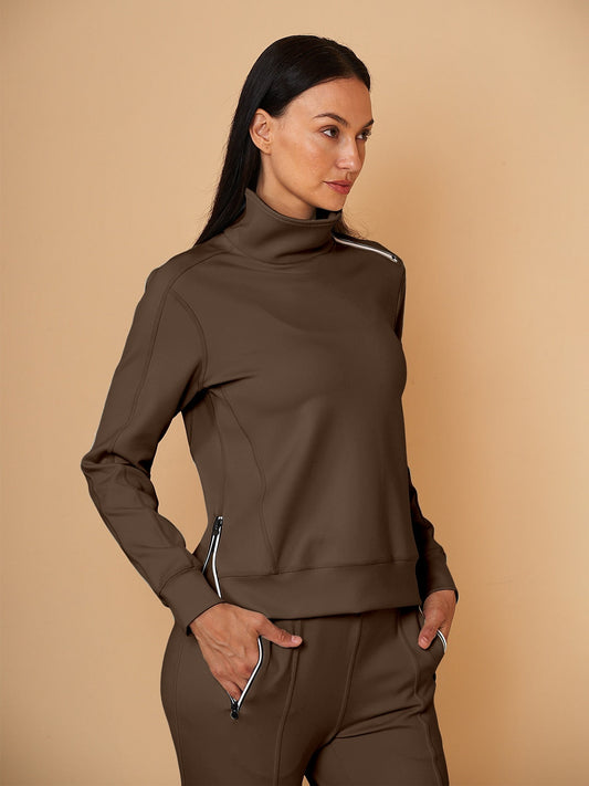 More Than Basic Irregular Collar Golf Sweatshirt