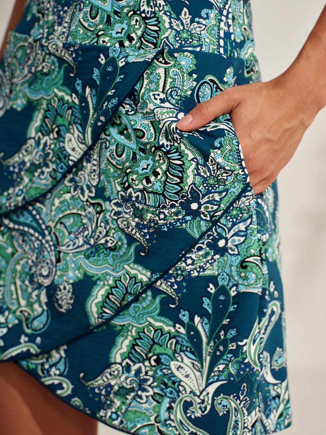 Premium 18.5 Inch Asymmetrical Skort UPF50+