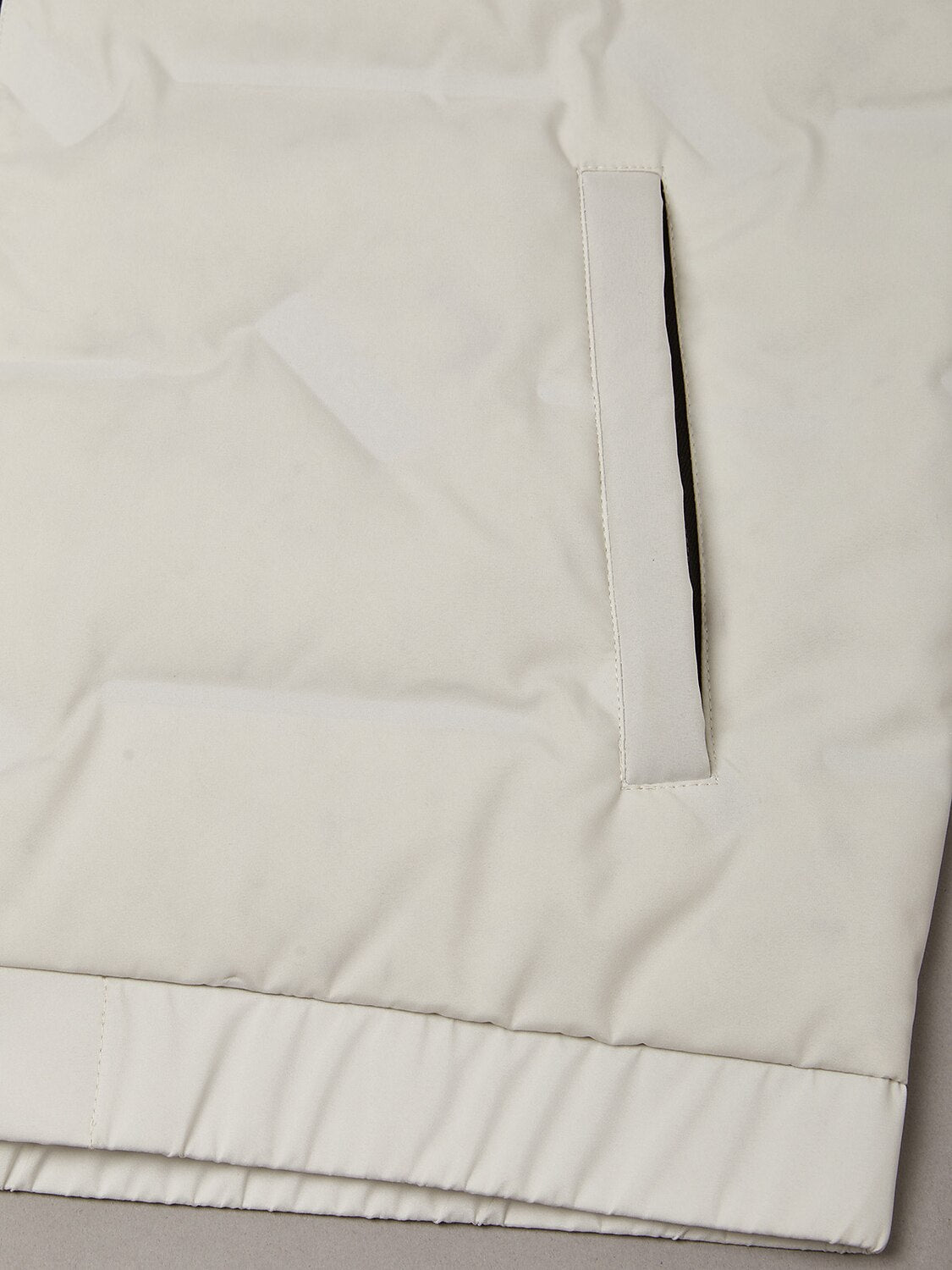 Basic Men's Hidden Pocket Vest