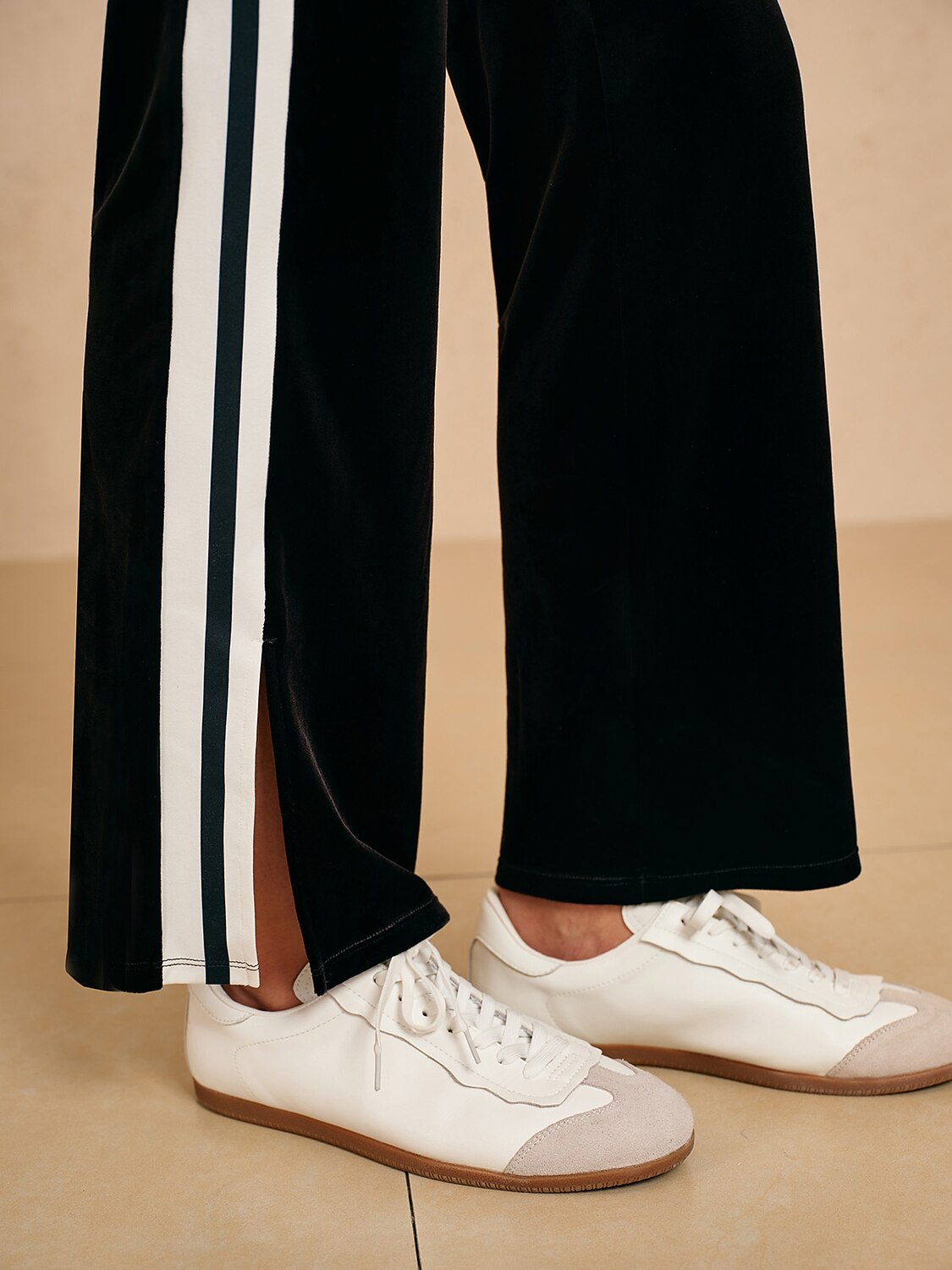 UltraSoft Velvet 40 Inch Stretch Drawstring Wide Leg Pants